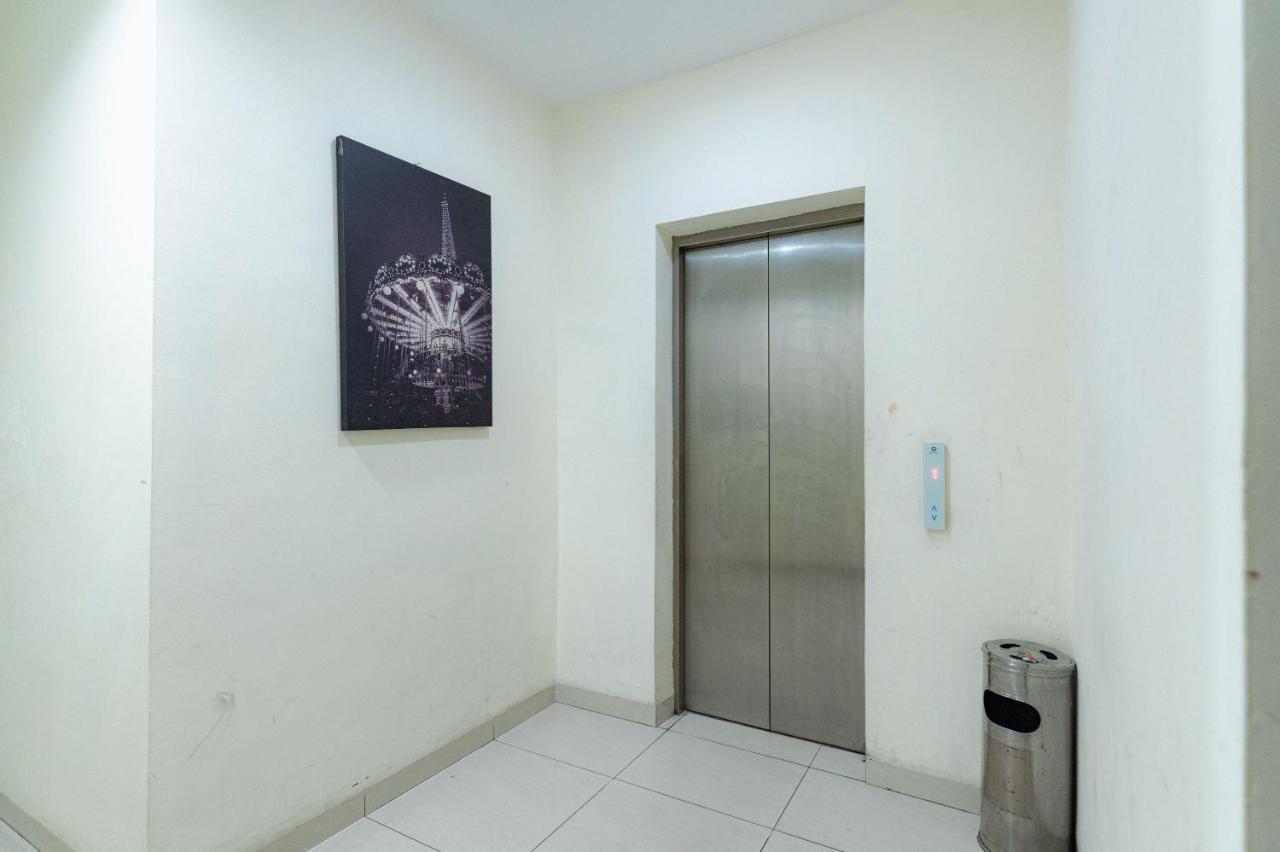 Reddoorz At Nagoya Indah Batam Exterior foto