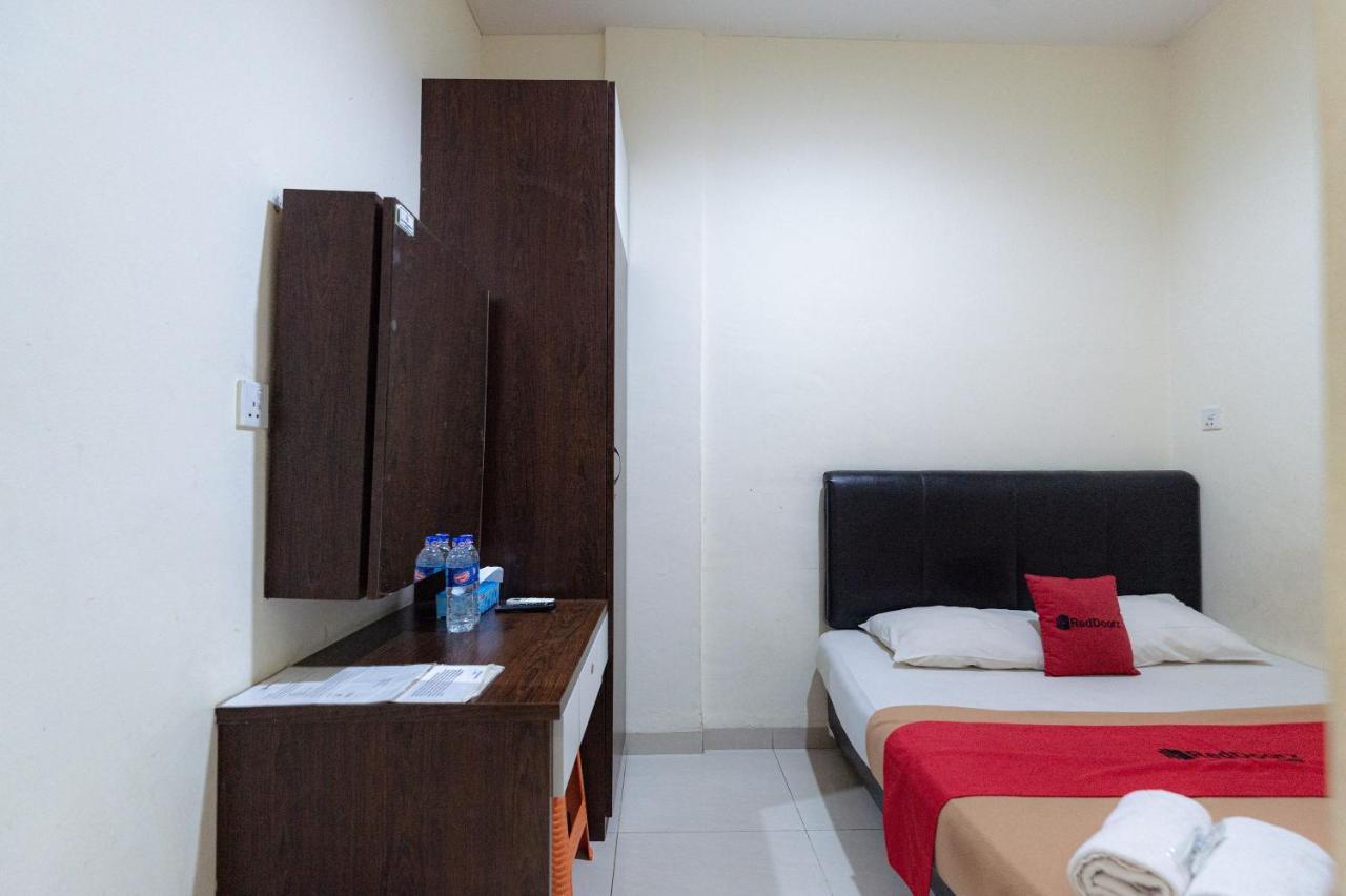 Reddoorz At Nagoya Indah Batam Exterior foto